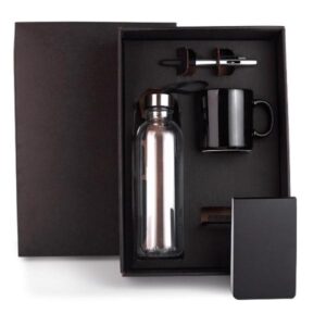 Garrafa Plástica Personalizada com Acessórios 4 Peças - MKT-9049V para Brindes de Eventos e Feiras da Zen Brindes.