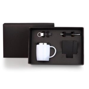 Kit Caneca e Acessórios 4 Peças Personalizado - MKT-9046L para Brindes de Eventos e Feiras da Zen Brindes.