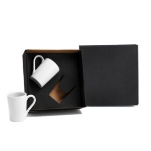 Kit Canecas em Cerâmica Branca Personalizado - MCO-21230 para Brindes de Eventos e Feiras da Zen Brindes.