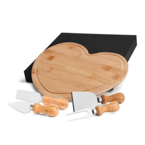 Kit Queijo com Tábua Coração Personalizado - MPD-42043 para Brindes de Eventos e Feiras da Zen Brindes.