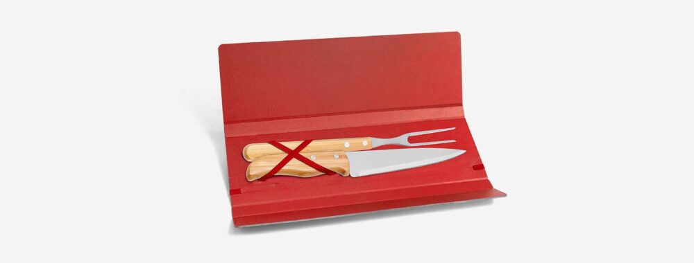 Kit de Garfo e Faca Personalizado com Estojo Vermelho - MPB-34063 para Brindes de Eventos e Feiras da Zen Brindes.