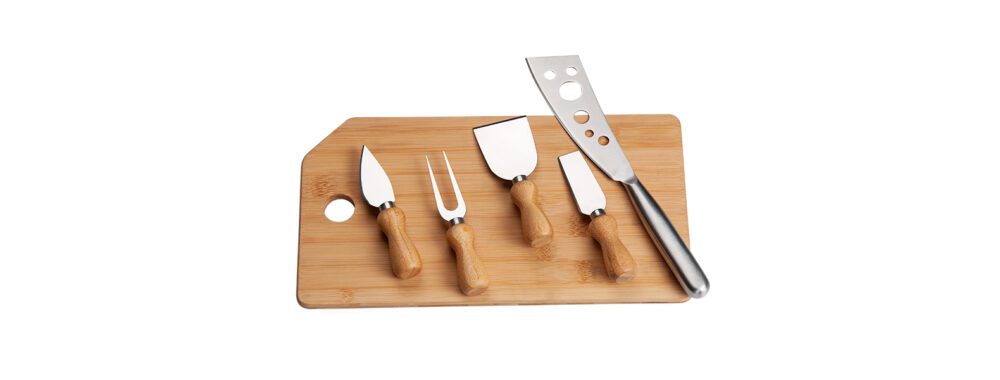 Kit para Queijo em Bambu e Inox Personalizado - MKT-90023 para Brindes de Eventos e Feiras da Zen Brindes.